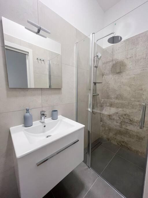 Apartament Chariming And Comfy Studio Pula Zewnętrze zdjęcie